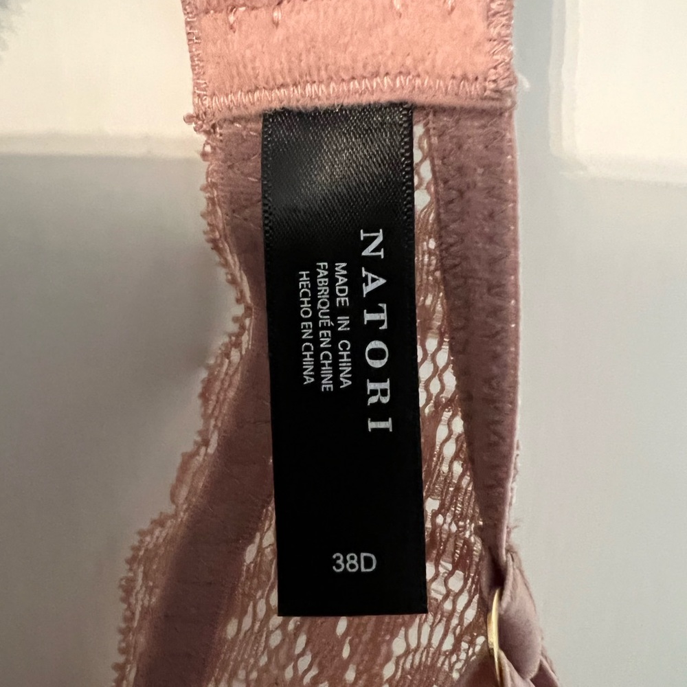 Natori Feathers Underwire Contour Bra Sz 38D